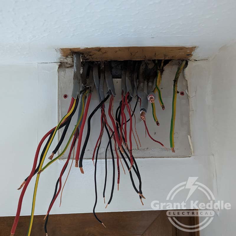 Projects-Consumer-Unit-02 Grant Keddle Electrical - Consumer Unit Replacement