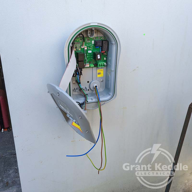Projects-Zappi-02 Grant Keddle Electrical - Zappi Car Charge Point Install